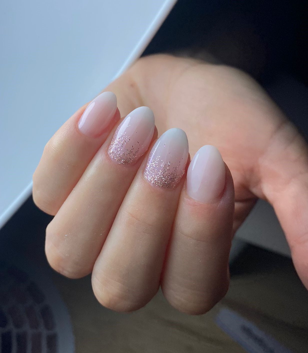 Babyboom gelnagels nagelstyliste Jolijn Scherpenheuvel